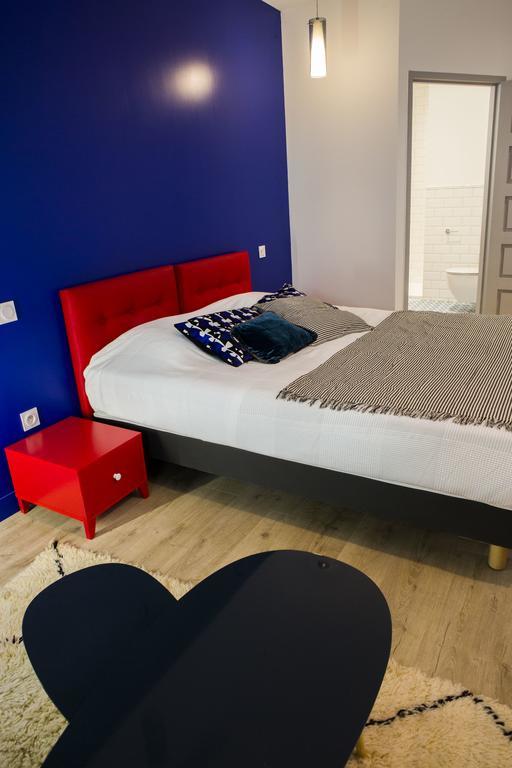 Douce Nuits Hotel Ngoại thất bức ảnh
